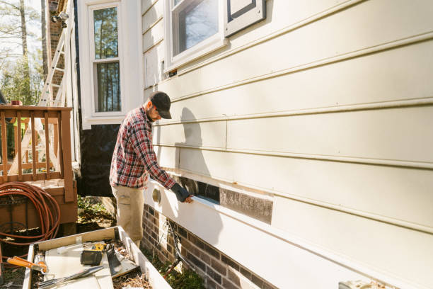 Top rated local Emergency Siding Repair specialists in Forbes Road, PA